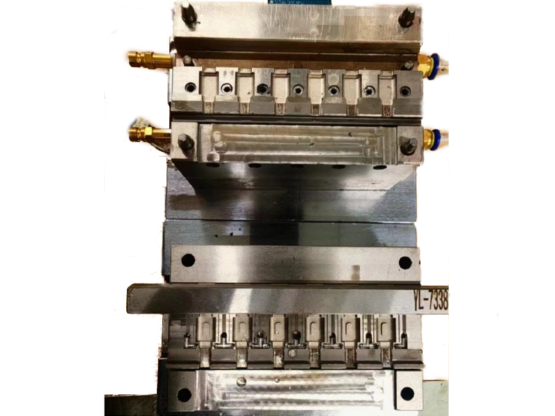 简易热流道模具